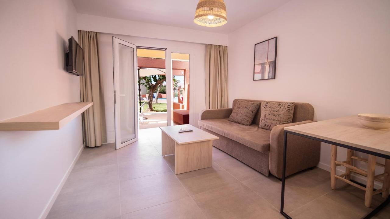 Sant Joan Apartaments - Adults Only Cala'N Blanes  Buitenkant foto